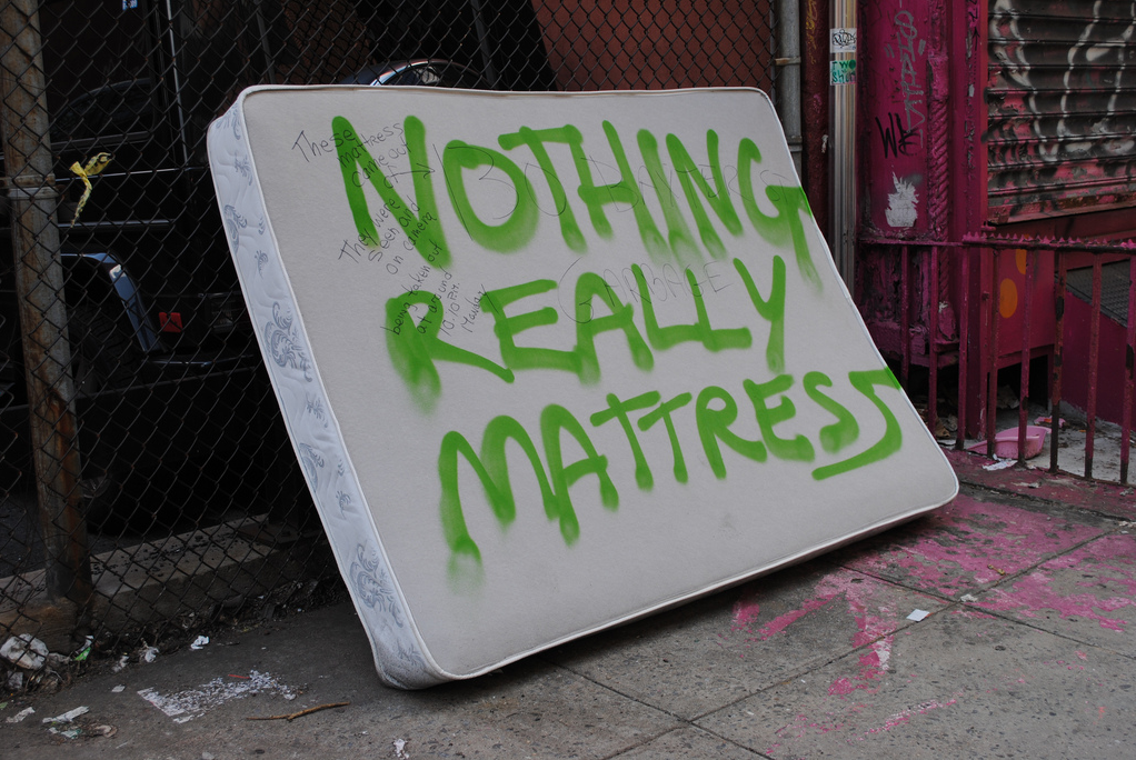 frugal freddie nothing really mattress queen